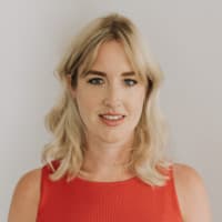 photo of lauren oswald