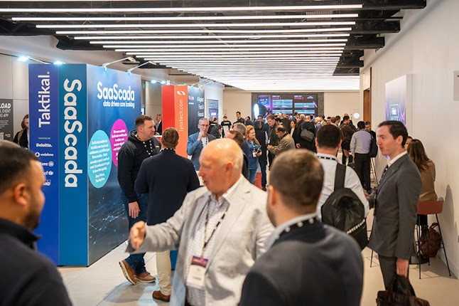 The trade show floor of the Tech & AI Live